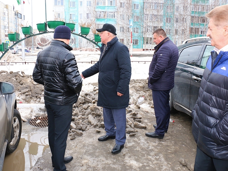 Пешком по городу или Решаем вместе.