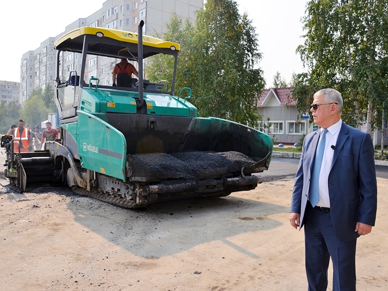 Олег Дейнека: «Важно выполнить принятые обязательства и оправдать доверие горожан».