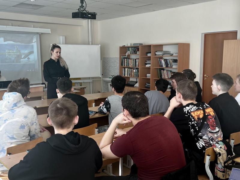 В связи с апрельскими праздниками сотрудники полиции Мегиона проводят лекции в общеобразовательных учреждениях.