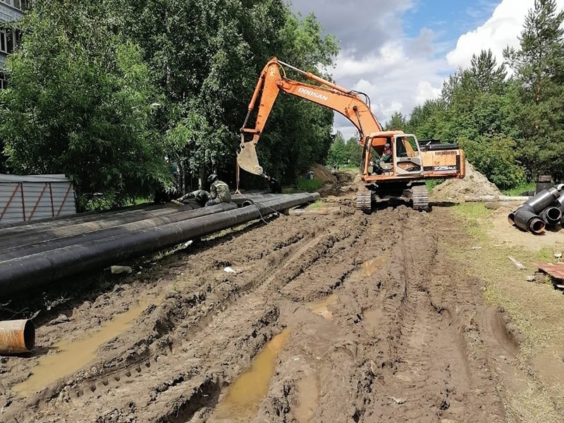 Вниманию водителей! Проезд в 6 микрорайон в районе бани перекрыт.