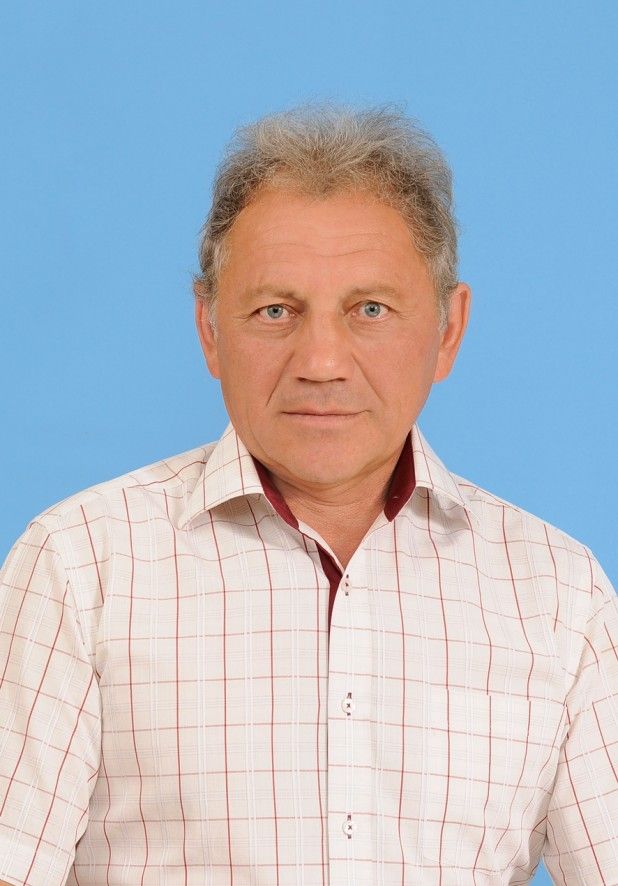 Муллагалиев Ринат Закарович.