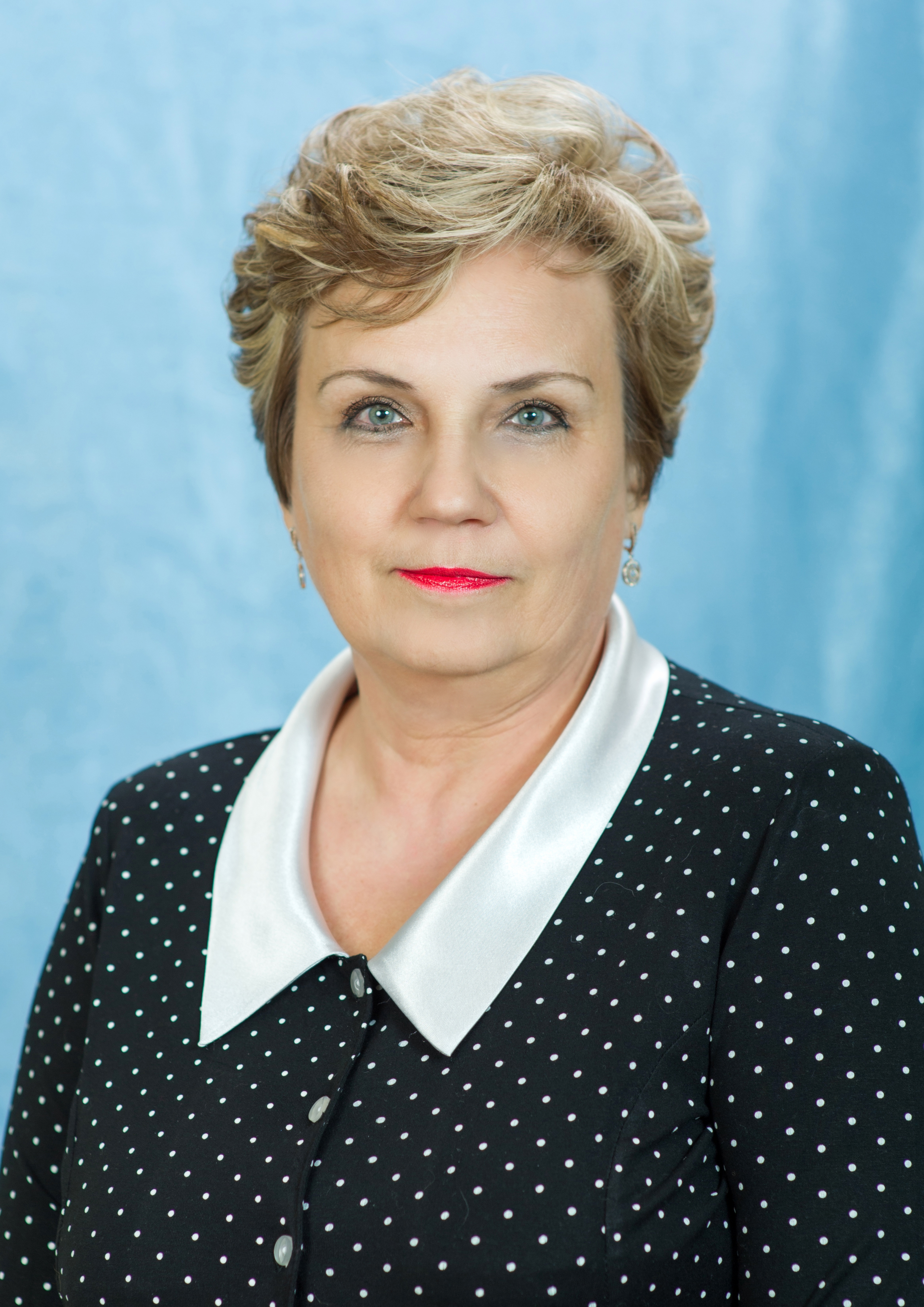 Ращупкина Лариса Викторовна.