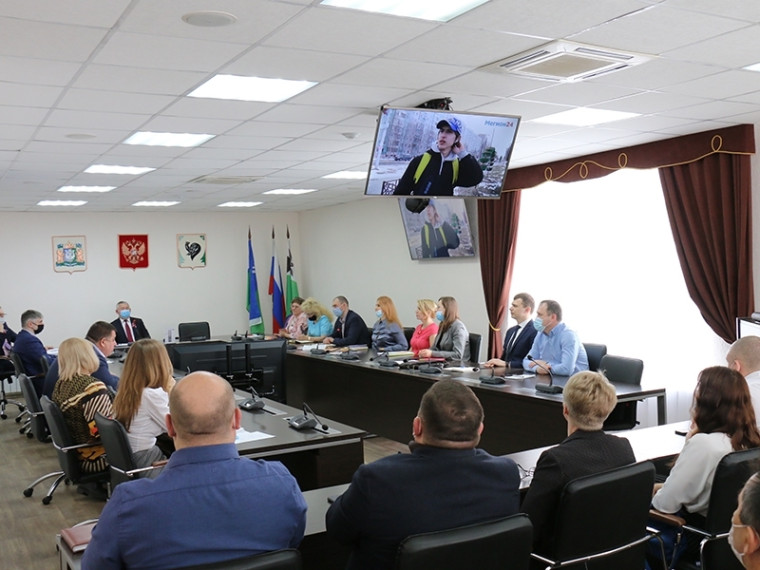 Награды, итоги, планы: в администрации города прошло аппаратное совещание. Награды, итоги, планы: в администрации города прошло аппаратное совещание.