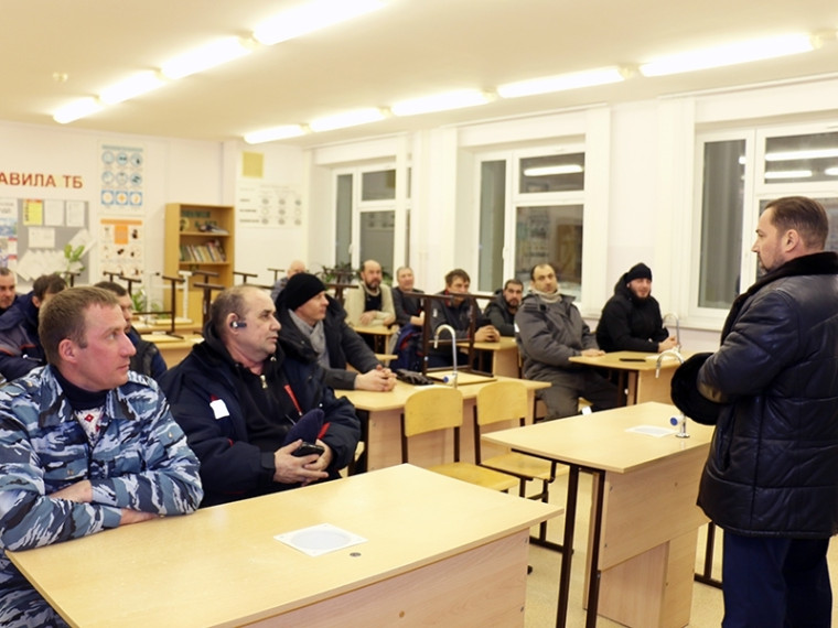 Вместе справились быстрее. Вместе справились быстрее.