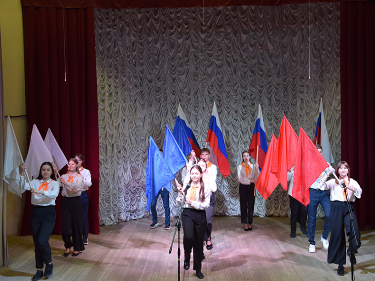 Первые в городе первых. Первые в городе первых.
