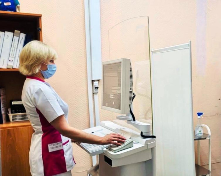 Медицинский субботник в Мегионской городской больнице. Медицинский субботник в Мегионской городской больнице.