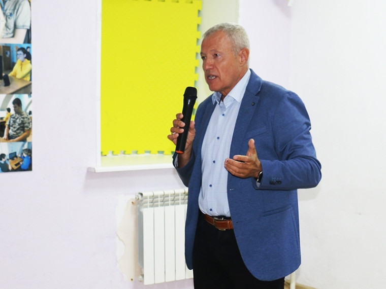 «День открытых дверей» МАУ «Центра гражданского и патриотического воспитания». «День открытых дверей» МАУ «Центра гражданского и патриотического воспитания».
