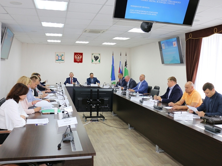 Вопросы развития инвестиционной деятельности обсудили на совещании в администрации города. Вопросы развития инвестиционной деятельности обсудили на совещании в администрации города.
