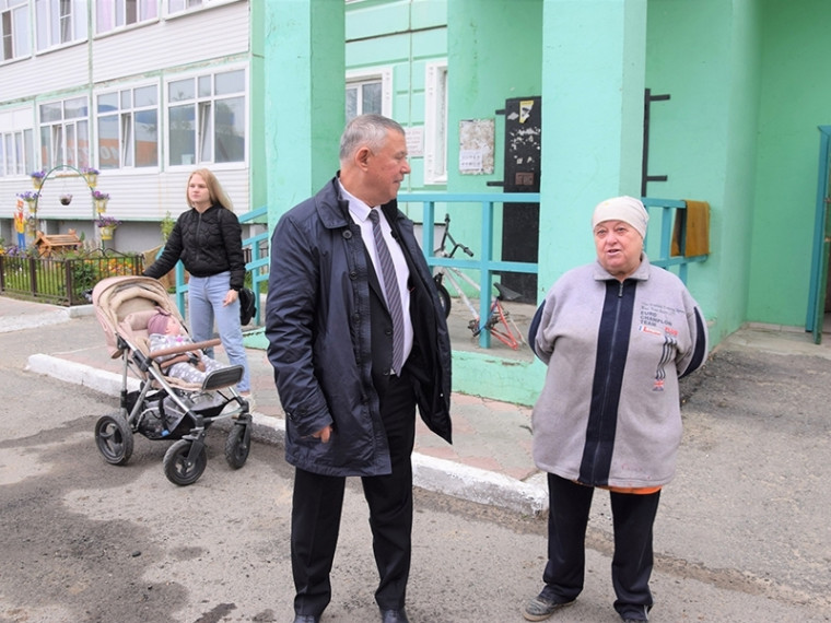 Олег Дейнека: «Важны не слова, а реальные дела». Олег Дейнека: «Важны не слова, а реальные дела».