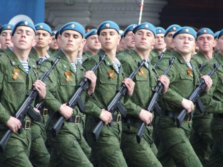 Военная служба по контракту. Военная служба по контракту.
