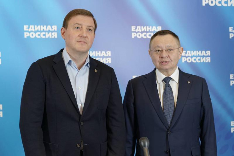 «Единая Россия» и Минстрой РФ дали старт голосованию за объекты благоустройства-2023 в регионах. «Единая Россия» и Минстрой РФ дали старт голосованию за объекты благоустройства-2023 в регионах.