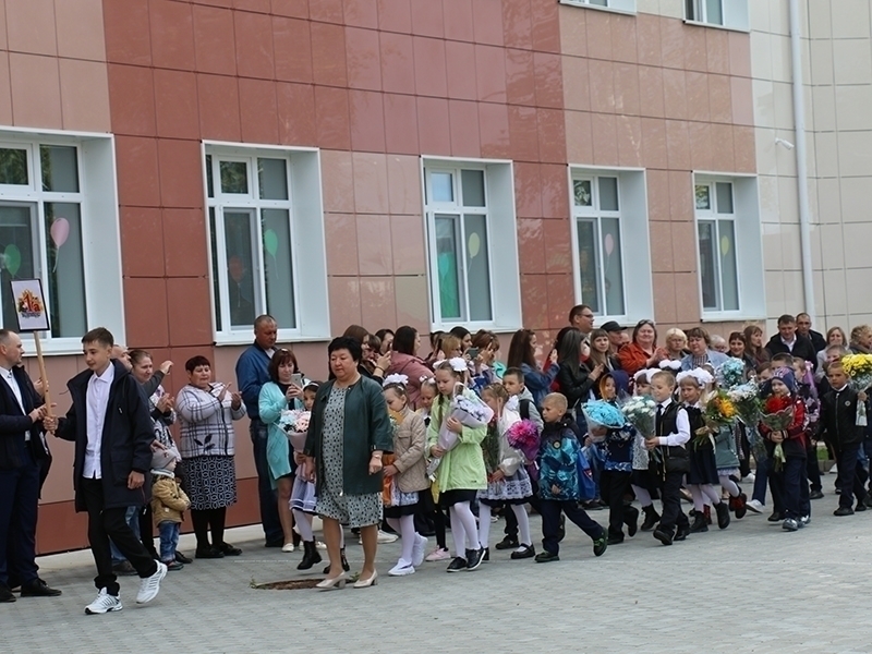 Праздник знаний стучится в наши двери!.