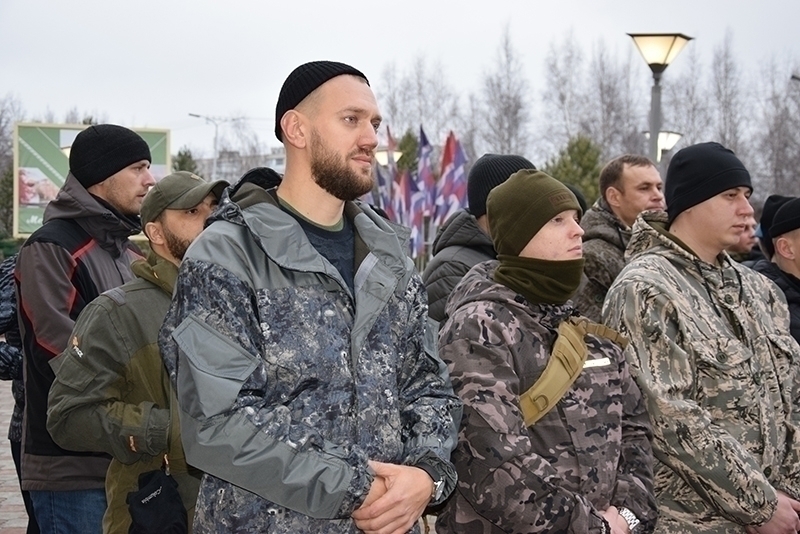 Возвращайтесь с победой, мы вас любим и будем очень ждать!.